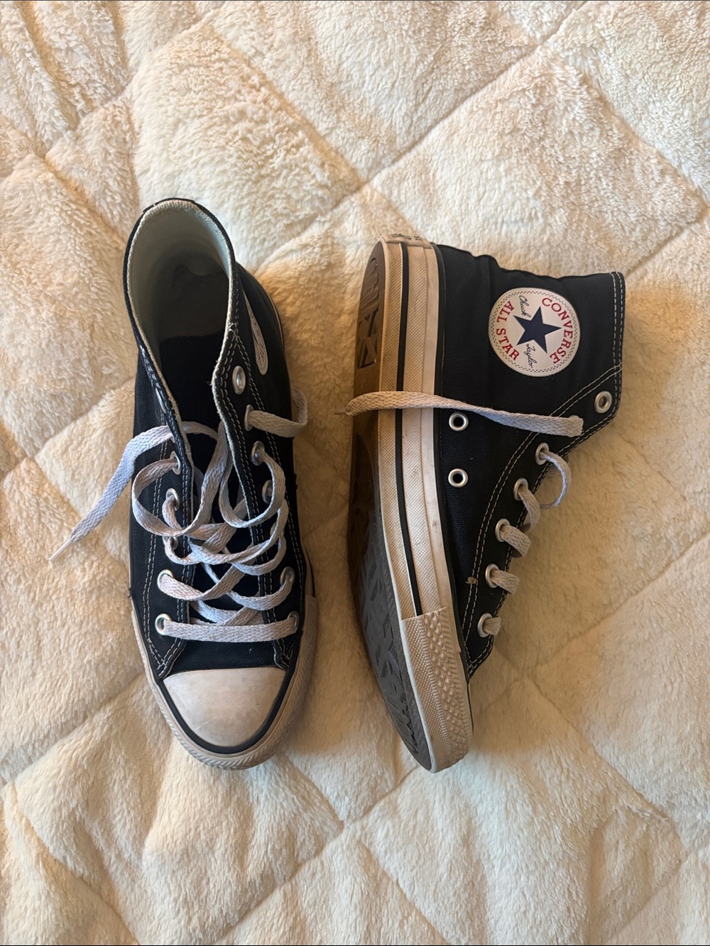 〰️ converse women’s 7.5